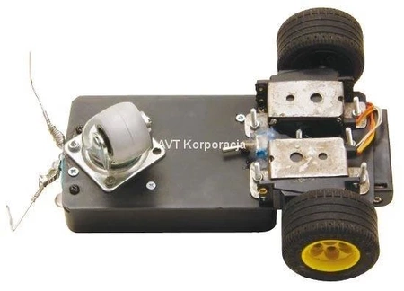 Pojazd sterowany przez Bluetooth - PCB i mikroprocesor do projektu AVT 2931