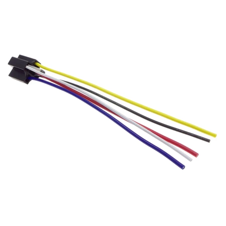 Gniazdo przekaźnika samochodowego, z przewodami