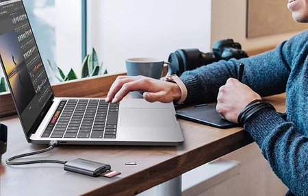 Czytnik kart pamięci USB-C, plug and play, kompaktowy, UGREEN CM401