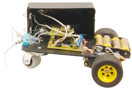 Pojazd sterowany przez Bluetooth - PCB i mikroprocesor do projektu AVT 2931