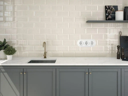 Gniazdko elektryczne z uziemieniem okrągłe białe ceramiczne podtynkowe (moduł bez ramki) - Ceramic Loft