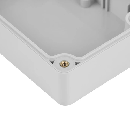 Obudowa 70x105, h=40mm, przezroczyste wieczko, jasnoszara z tulejkami mosiężnymi, Z128