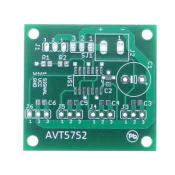 Rozgałęźnik dla serwomechanizmów - PCB do projektu AVT 5752