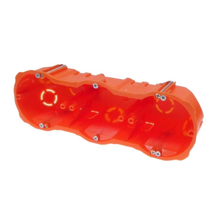 Puszka podtynkowa 60mm, głębokość 60mm, potrójna