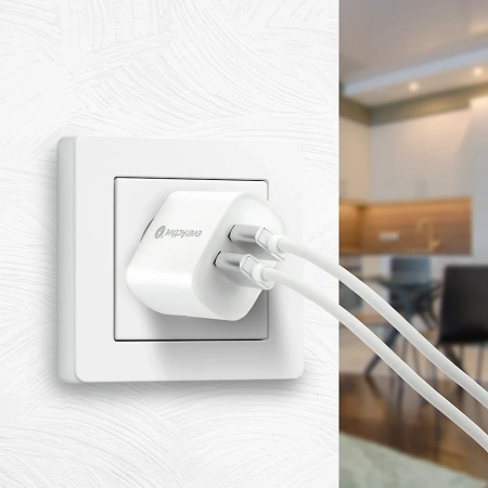 Ładowarka sieciowa everActive SC-220 2xUSB 12W BIAŁA iQ Smart Charging