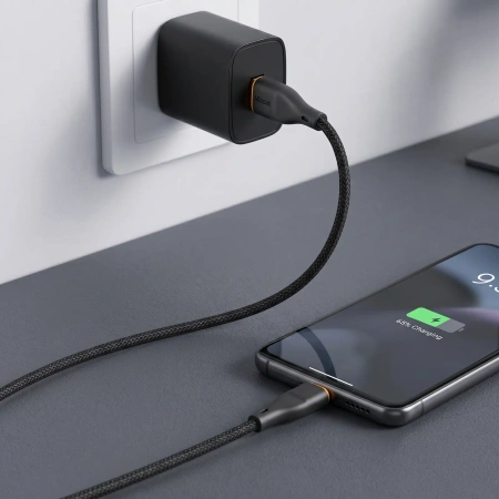 Kabel USB-A - USB-C, 2,4 A, 1 m, czarny, Miccell, MIC-004036