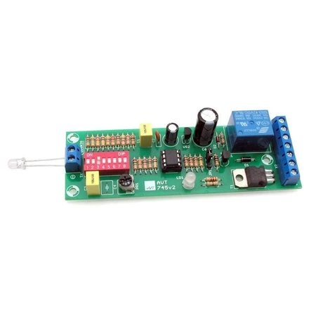 Regulator dwustanowy - termostat i czujnik oświetlenia - KIT AVT 745