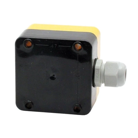 Przełącznik bezpieczeństwa w obudowie 75x75x56mm, ON-OFF, grzybkowy odkręcany, 1 tor, czerwony