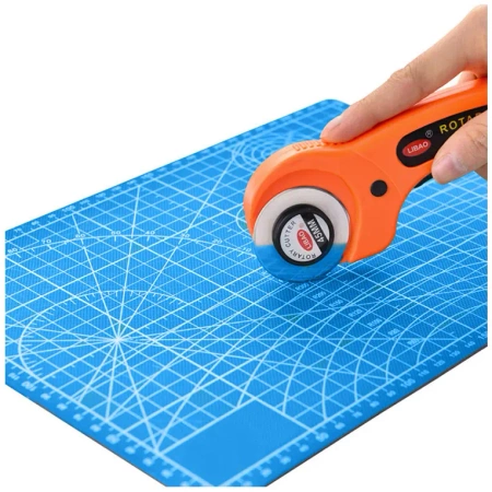 Mata modelarska do cięcia, samogojąca A3 45x30cm wielowarstwowa, niebieska