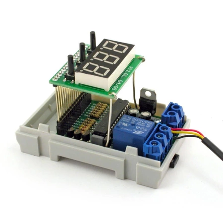 Termostat z wyświetlaczem LED - zlutowany KIT AVT 3220