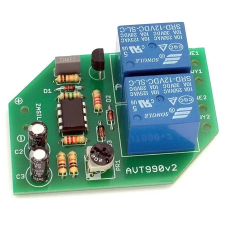 Automatyczny włącznik świateł samochodowych 12V z 2 przekaźnikami - zlutowany KIT AVT 990