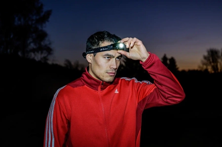 Akumulatorowa latarka czołowa LED LuxPremium KL 251 AF - 250lm - USB-C - Brennenstuhl