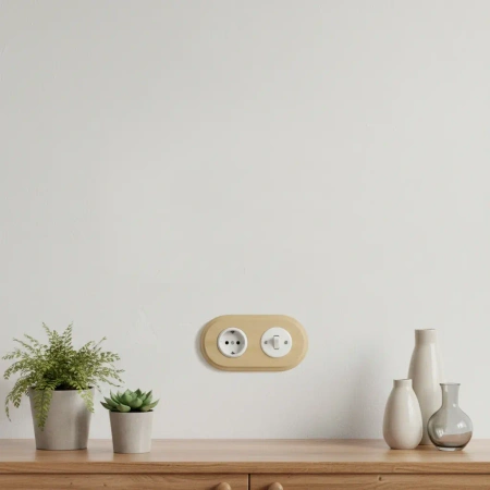 Włącznik pojedynczy dźwigniowy okrągły czarny ceramiczny podtynkowy z ramką drewnianą jasną - Ceramic Loft