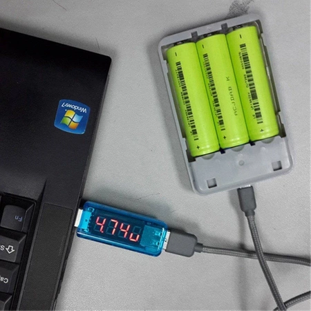 Tester USB: pomiar napięcia, prądu oraz mocy - 3-8V i 0-3A i moc do 20W