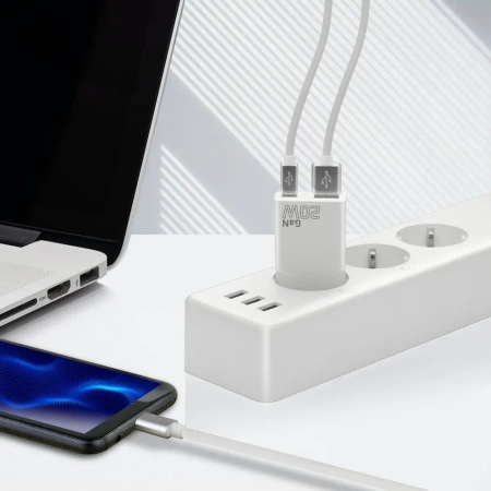 Ładowarka sieciowa everActive GaN USB QC3.0 + USB-C PD 20W SUPER SLIM SC-340Q