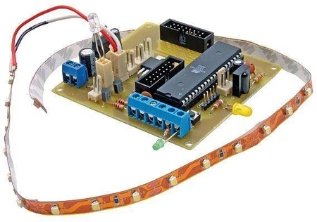 Sterownik oświetlenia sufitu LED i halogenów - PCB i mikroprocesor do projektu AVT 5336