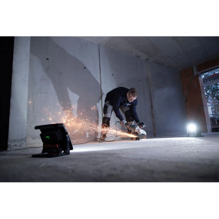 Reflektor LED akumulatorowy Multi Battery 4000 MA, 4500lm, IP65