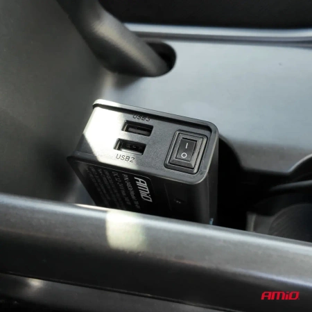 Rozgałęziacz gniazda zapalniczki 12/24V – 3x gniazdo + 3x USB-A + USB-C PD, 148W, ON/OFF AMIO-04836