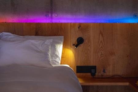 Programowalna taśma LED RGB 1.5m Twinkly Line, Starter KIT z zasilaczem i kontrolerem