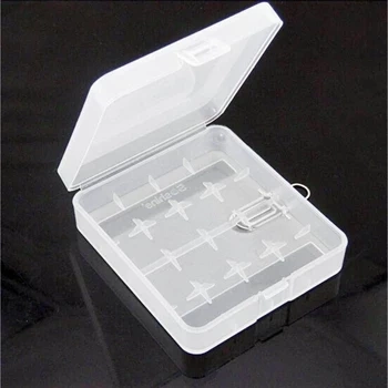 Pojemnik na 4 akumulatory 18650