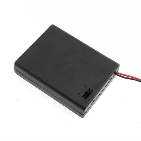 Koszyk baterii AAA x4 płaski z pokrywą włącznikiem i przewodami