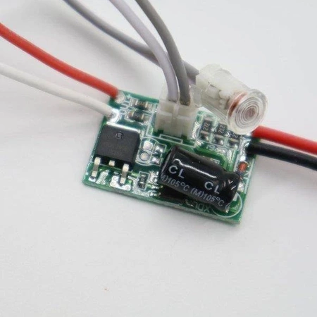 Czujnik zmierzchu niskonapięciowy do oświetlenia 3-30VDC 4A - automatyczny włącznik