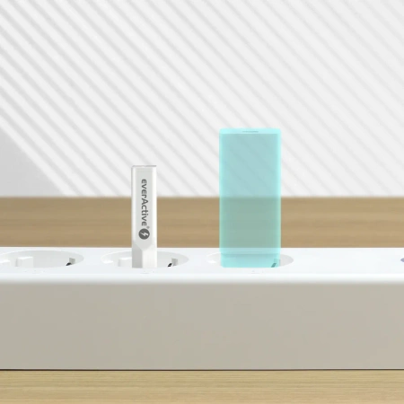 Ładowarka sieciowa everActive SC-385Q 2xUSB-C 30W BIAŁA
