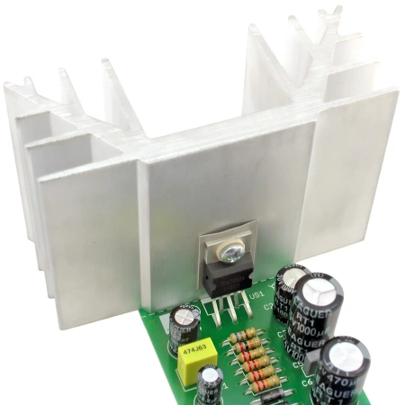 Wzmacniacz audio 22W z TDA2040 - zlutowany KIT AVT 1597/2