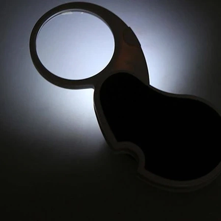 Składana lupa kieszonkowa, powiększenie 4x, podświetlenie LED