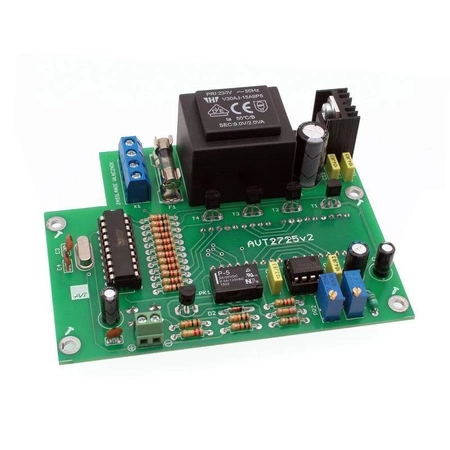 Mikroprocesorowy miernik pojemności - KIT AVT 2725