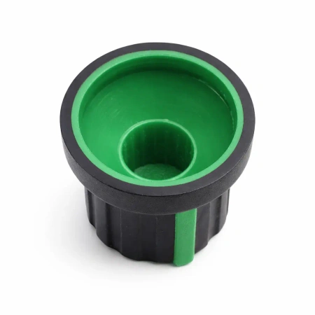 Gałka z kołnierzem do potencjometru na oś 6mm - 16x14mm - czarna, zielony wskaźnik - GC16