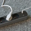 Listwa zasilająca 5 gniazd z USB-A i USB-C FMP5215G DPM, z wyłącznikiem, przewód 1,5 m, czarno-szara