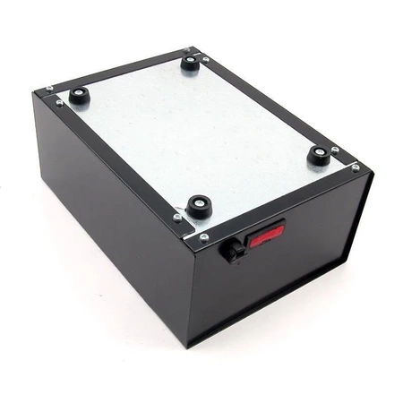 Obudowa metalowa 140x140, h=50mm bez otworów wentylacyjnych, T32