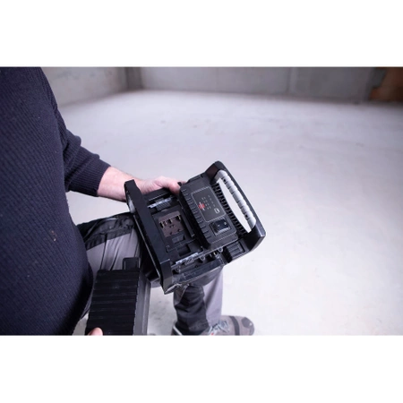 Reflektor LED akumulatorowy Multi Battery 4000 MA, 4500lm, IP65