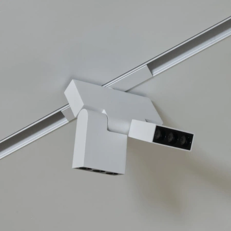 Reflektor szynowy magnetyczny liniowy podwójny regulowany 6W 480lm 4000K biały M-LINE