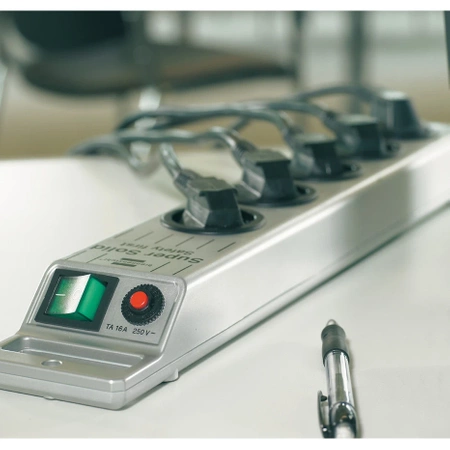 Listwa zasilająca 5 gniazd, 2.5m, 3G1.5, 16A, włącznik, Brennenstuhl Super-Solid, srebrny, automatyczny bezpiecznik