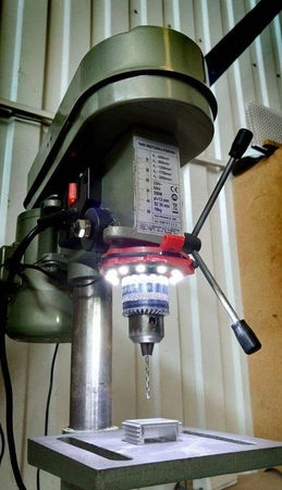 Oświetlacz pierścieniowy LED 12 V 12×5050 - zlutowany KIT AVT 1918