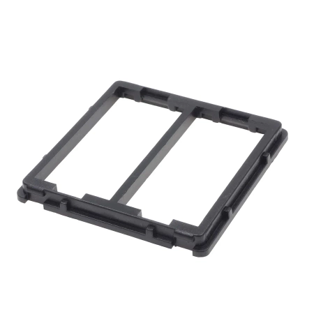Adapter do montażu 2 wąskich modułów w otworze ramki Tawoia Glass