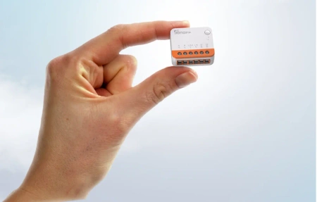 Inteligentny mini przełącznik WiFi Sonoff Smart Switch MINIR4