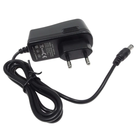 Zasilacz impulsowy 5 V DC, 3 A, 15 W, wtyk DC 2,1/5,5 mm, prosty