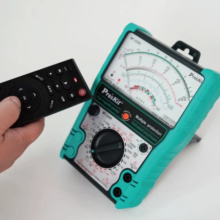 Miernik analogowy uniwersalny, pomiar napięcia do 2500V, MT-2208 Proskit