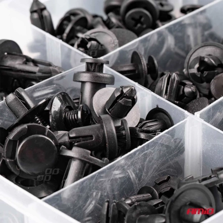 Zestaw spinek i kołków samochodowych 620szt