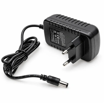 Zasilacz impulsowy wtyczkowy 12 V 2 A 24 W, wtyk DC 5,5/2,1 mm, plus na środku - Hermann ZSI-12V/2A-088-N