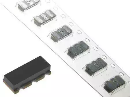 Rezonator kwarcowy 4MHz SMD 3pin RoHS